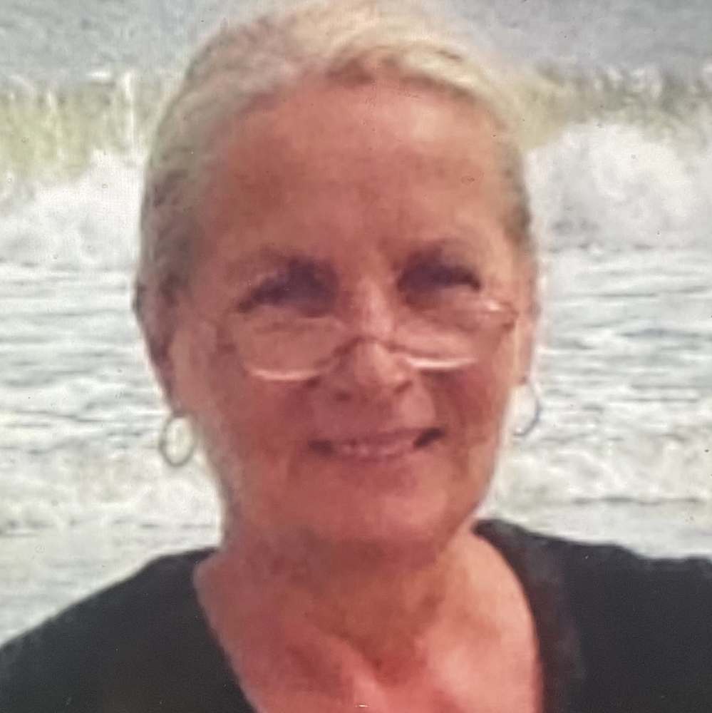 Meet your Posher, Carol